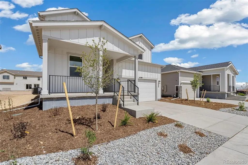 47399 Magnolia Avenue Bennett CO 80102