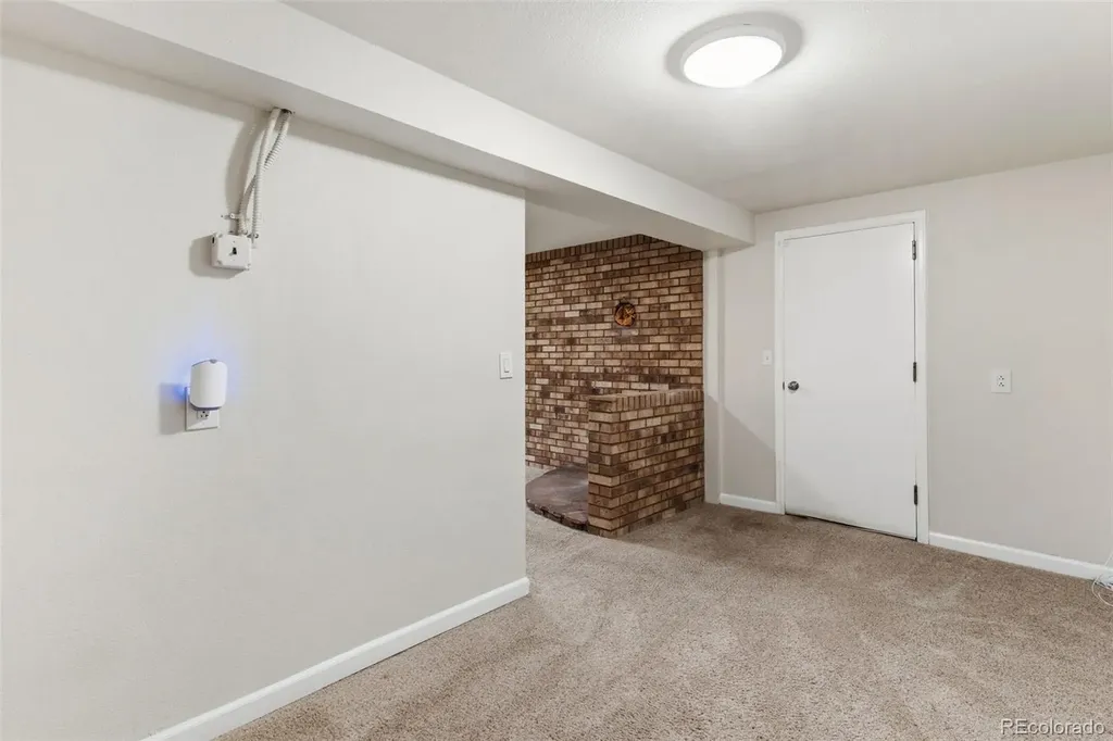 1556 Willshire Drive Colorado Springs CO 80906