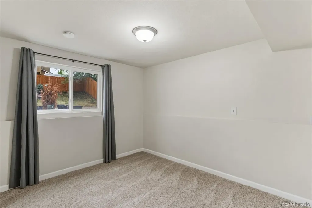 1556 Willshire Drive Colorado Springs CO 80906