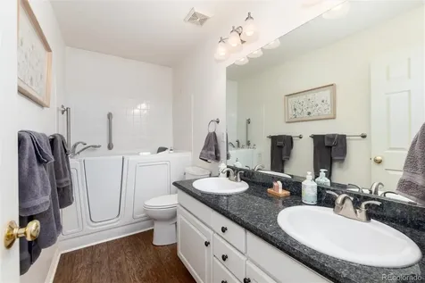 7282 S Acoma Street S Littleton CO 80120