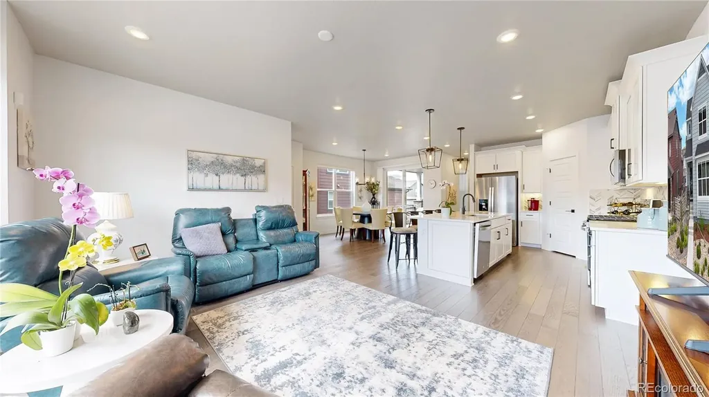 9787 Banner Peak Street Littleton CO 80125