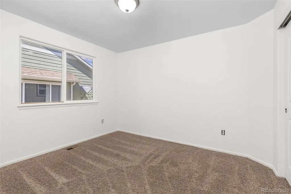 471 Homestead Lane Johnstown CO 80534
