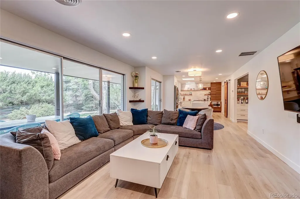 3981 S Hillcrest Drive Denver CO 80237