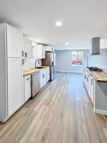 4825 Astrozon Boulevard Colorado Springs CO 80916