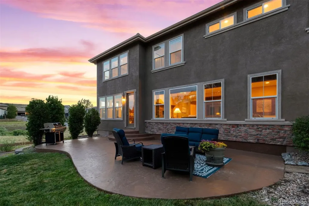 3860 Fairbrook Point Highlands Ranch CO 80130