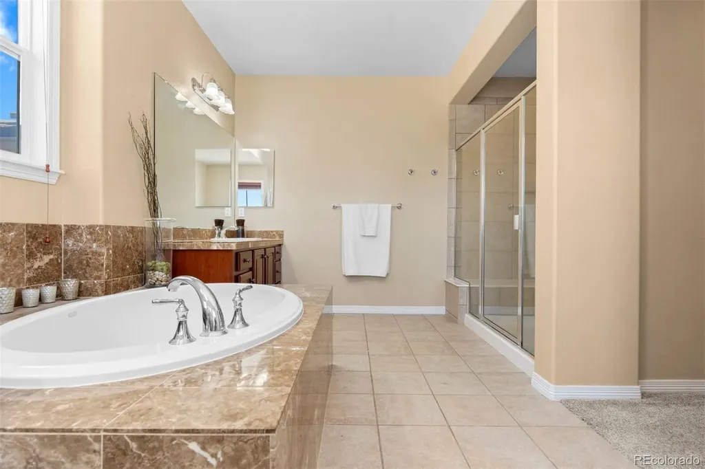3860 Fairbrook Point Highlands Ranch CO 80130
