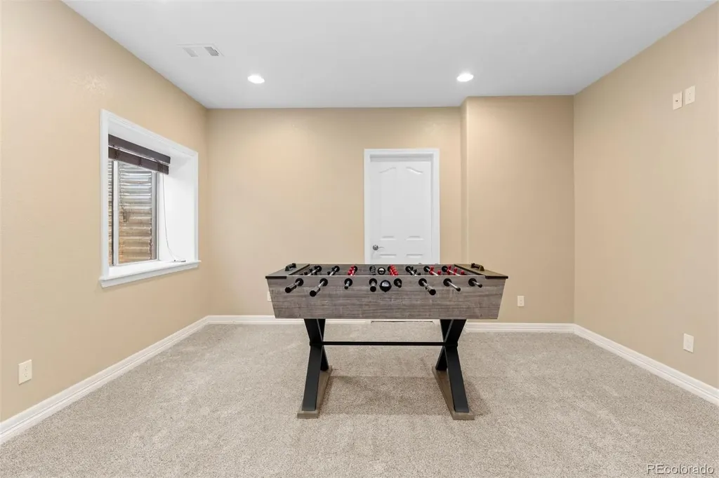 3860 Fairbrook Point Highlands Ranch CO 80130