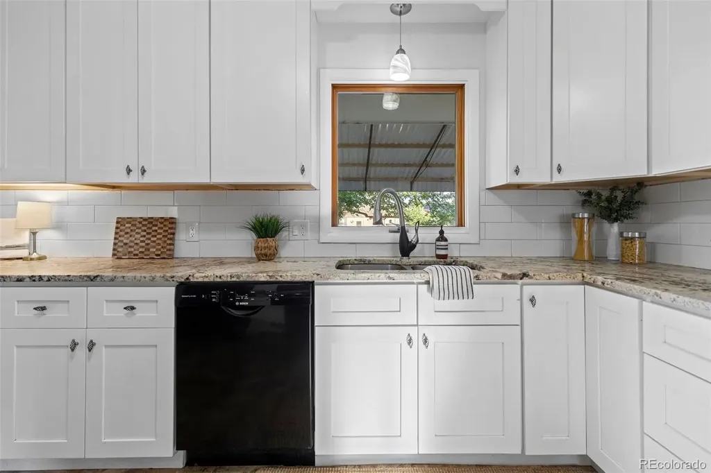 1333 Lincoln Street Longmont CO 80501