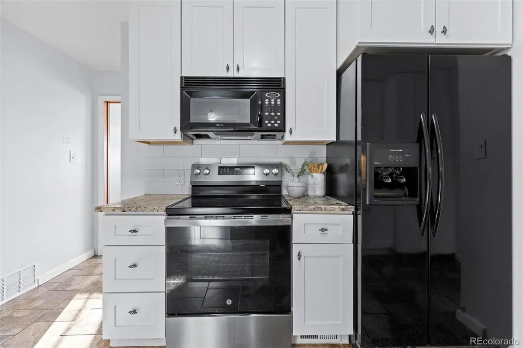 1333 Lincoln Street Longmont CO 80501