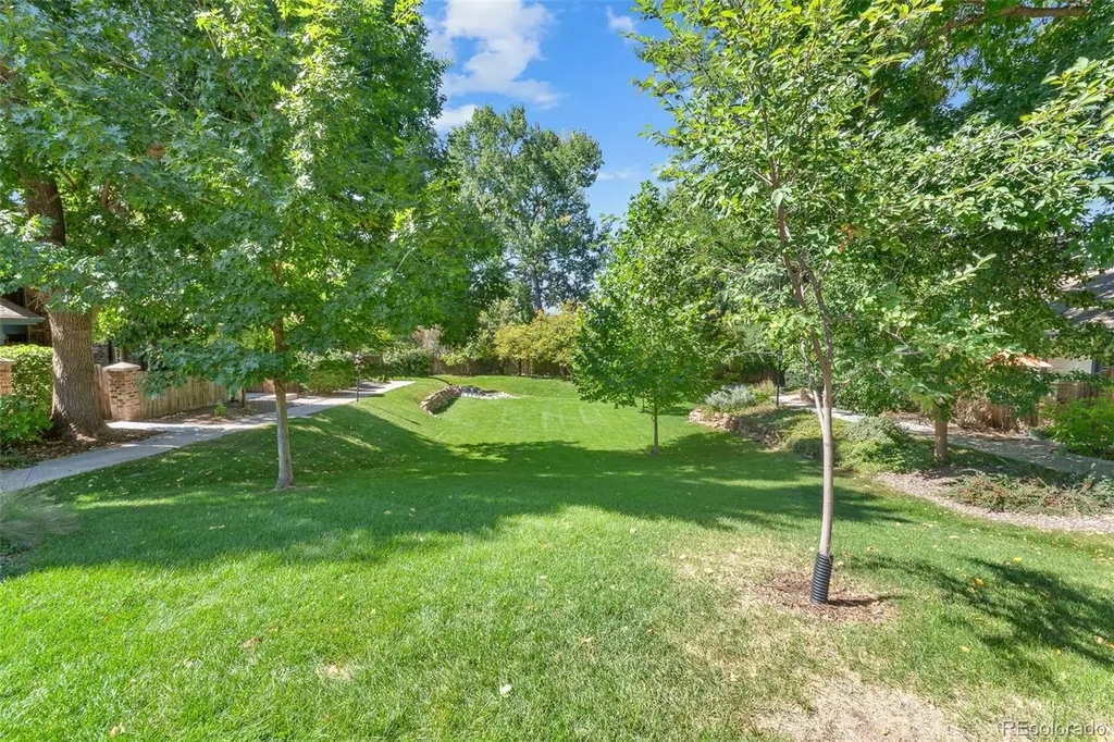 1417 W Lake Court Littleton CO 80120
