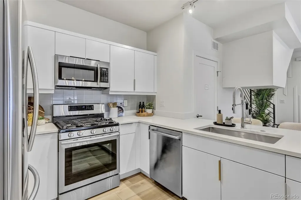 1273 Xavier Street Denver CO 80204