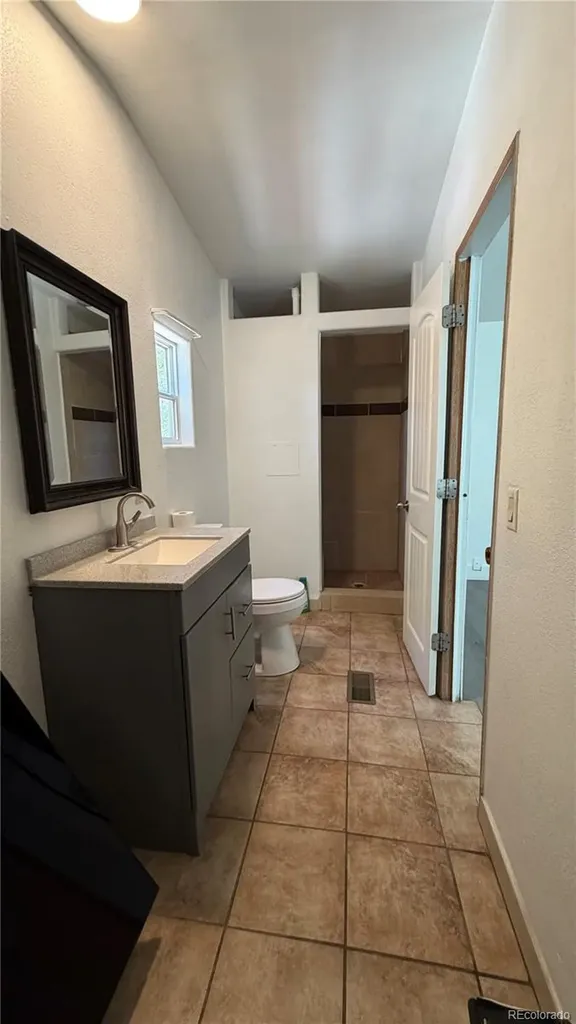 1095 Western Drive Colorado Springs CO 80915