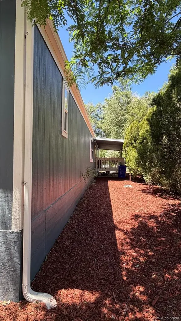 1095 Western Drive Colorado Springs CO 80915