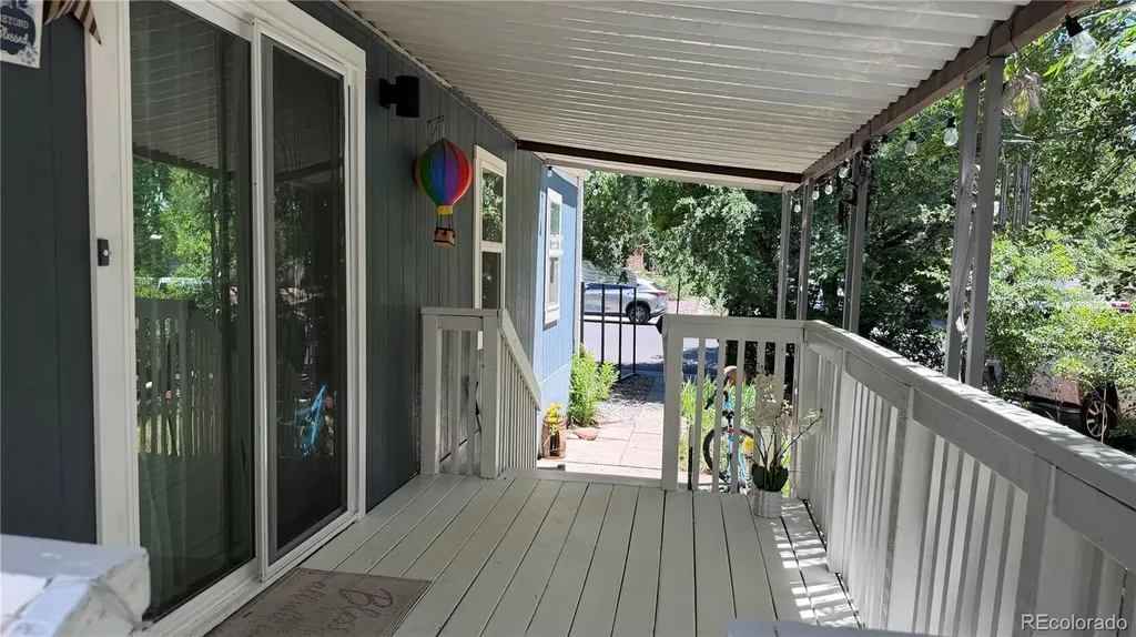 1095 Western Drive Colorado Springs CO 80915