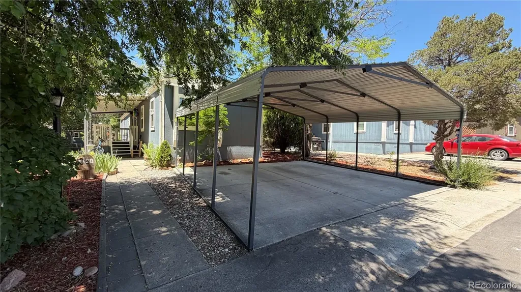 1095 Western Drive Colorado Springs CO 80915