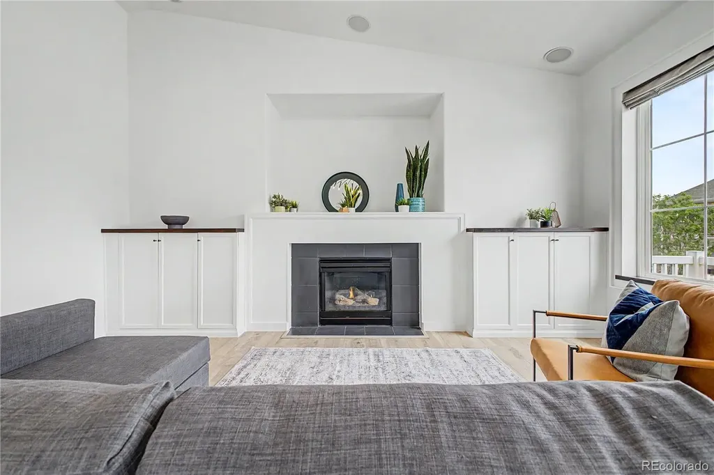5552 Killarney Street Denver CO 80249