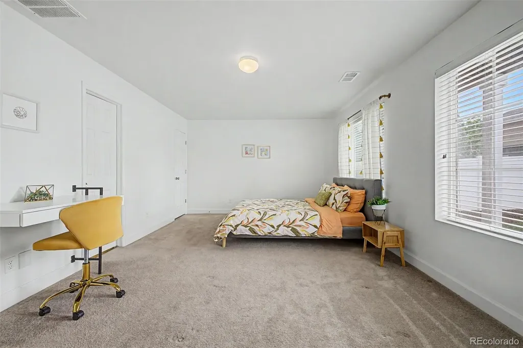 5552 Killarney Street Denver CO 80249
