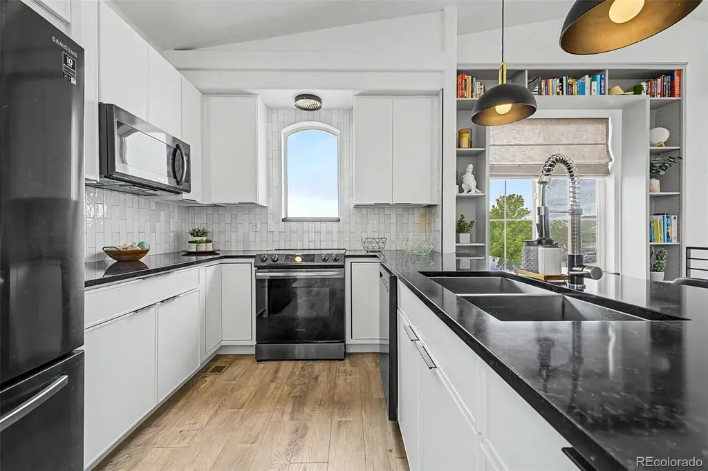 5552 Killarney Street Denver CO 80249