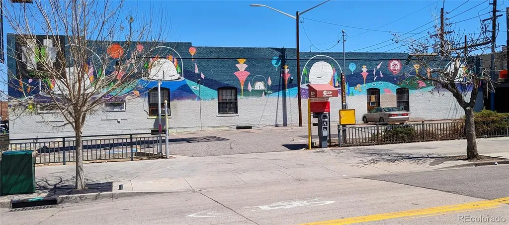2110 Market Denver CO 80205