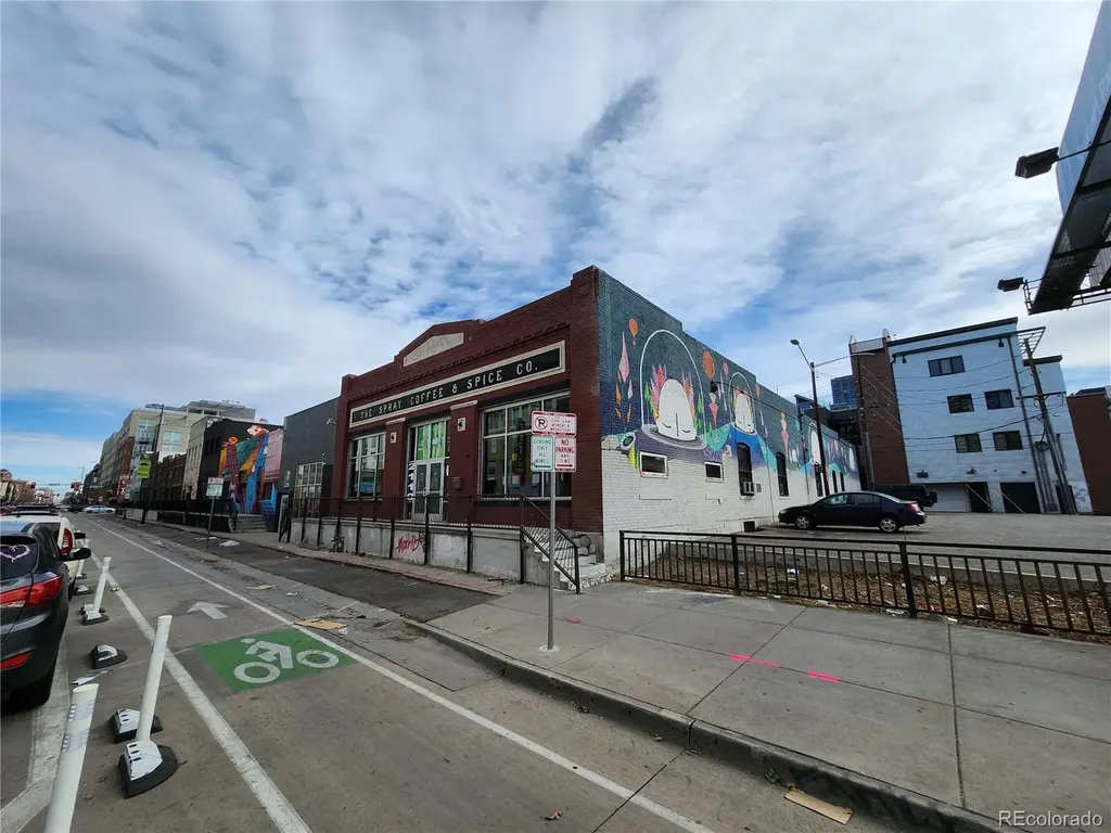 2110 Market Denver CO 80205