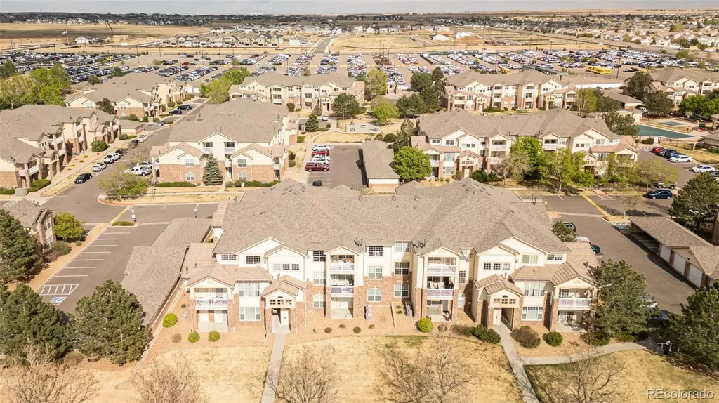 5735 N Genoa Way Aurora CO 80019