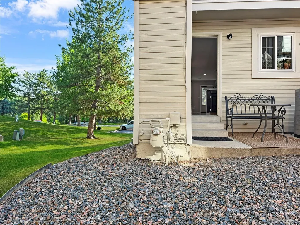 9978 W Cornell Place Lakewood CO 80227