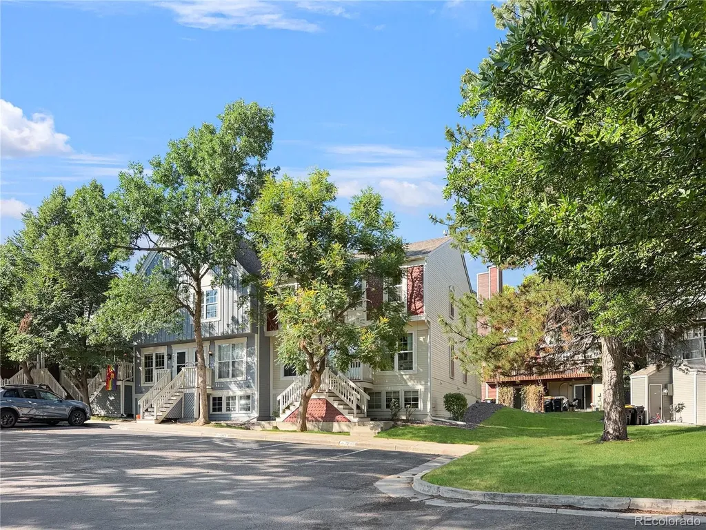 9978 W Cornell Place Lakewood CO 80227