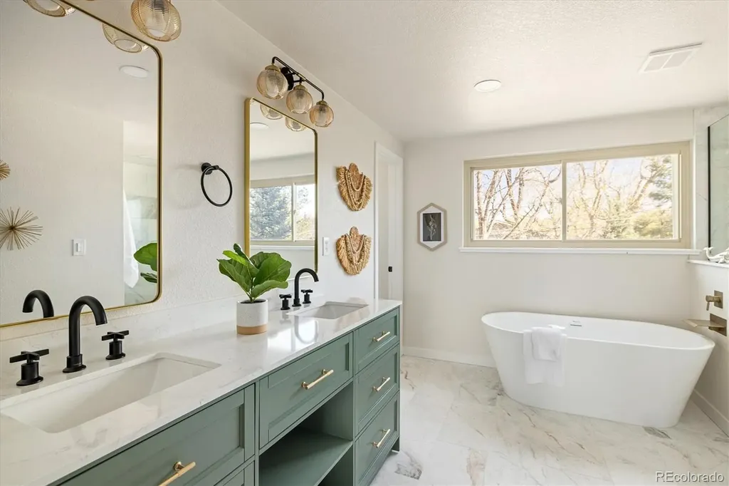 11820 W 30th Place Lakewood CO 80215