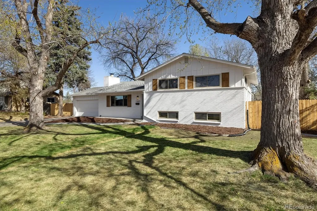 11820 W 30th Place Lakewood CO 80215