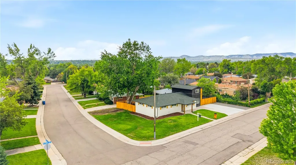 9300 W 53rd Place Arvada CO 80002