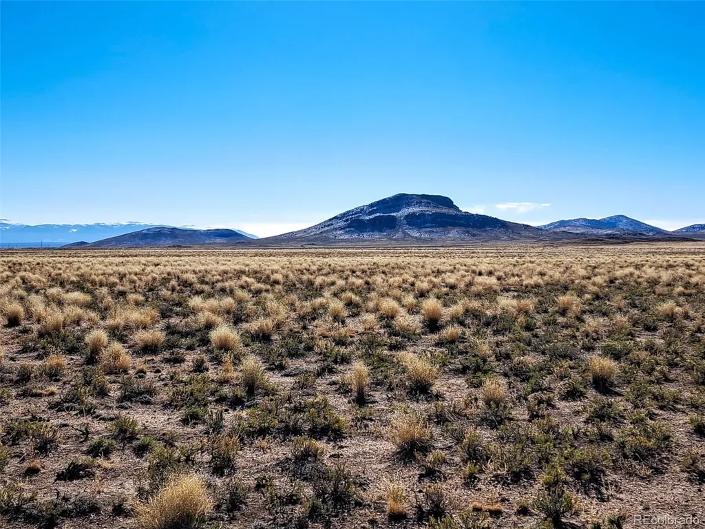 9852 12th Street Blanca CO 81151