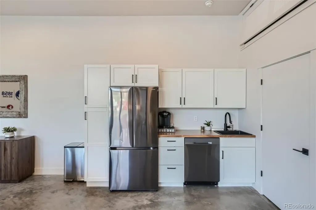 3335 N Downing Street Denver CO 80205