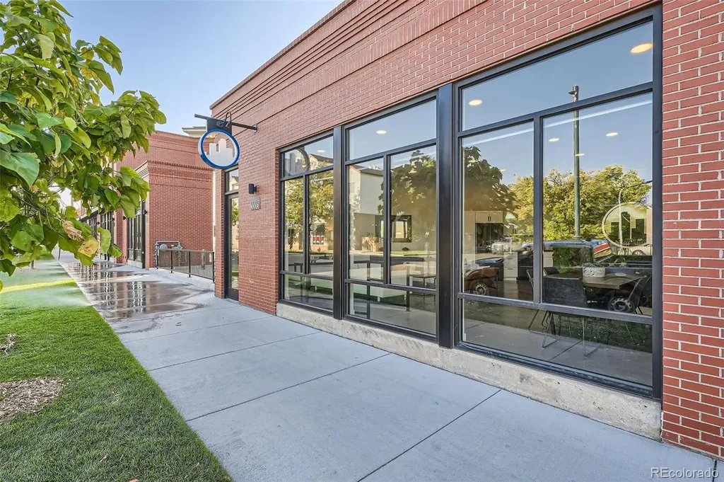 3335 N Downing Street Denver CO 80205