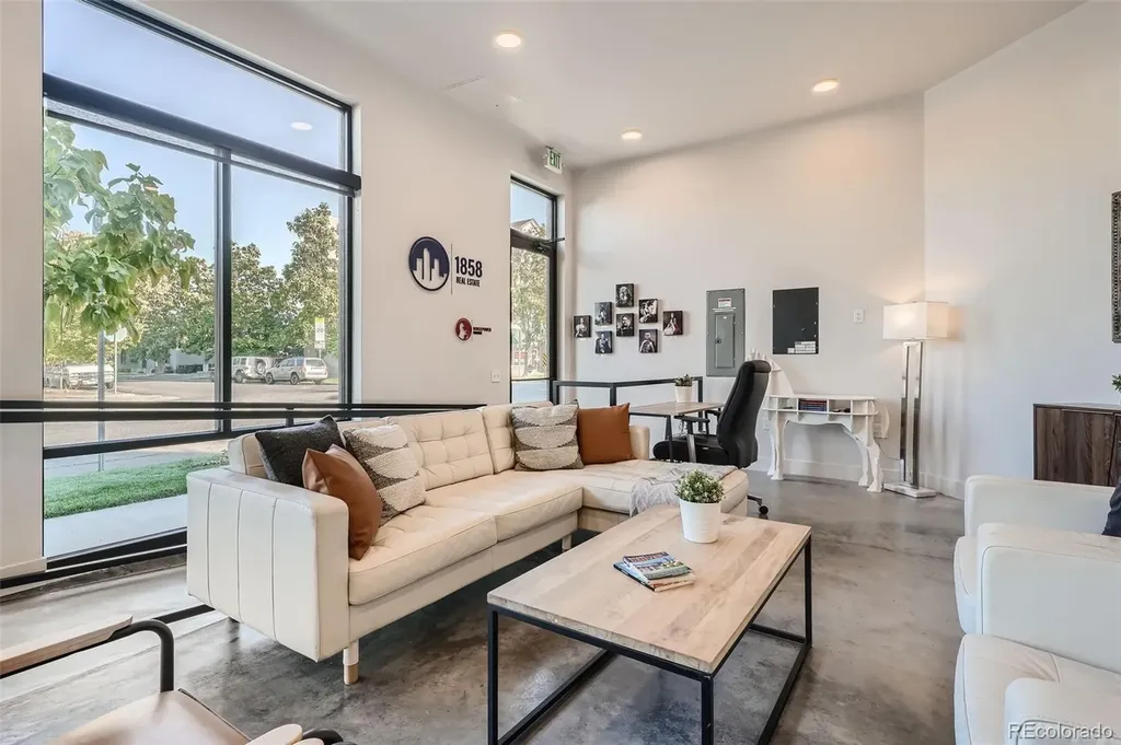 3335 N Downing Street Denver CO 80205