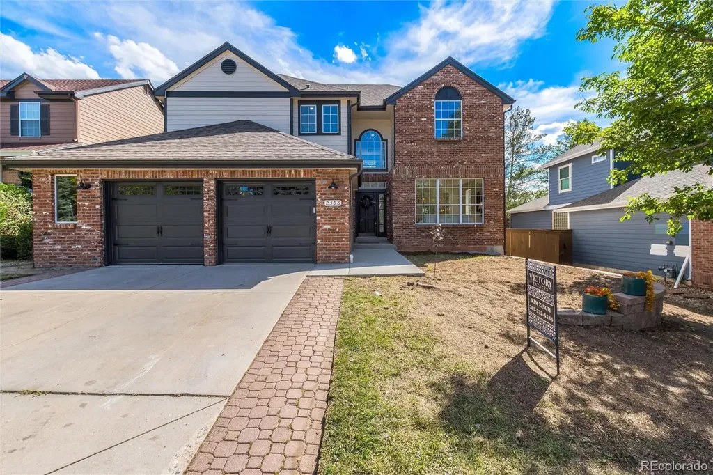 2358 Weatherstone Circle Littleton CO 80126
