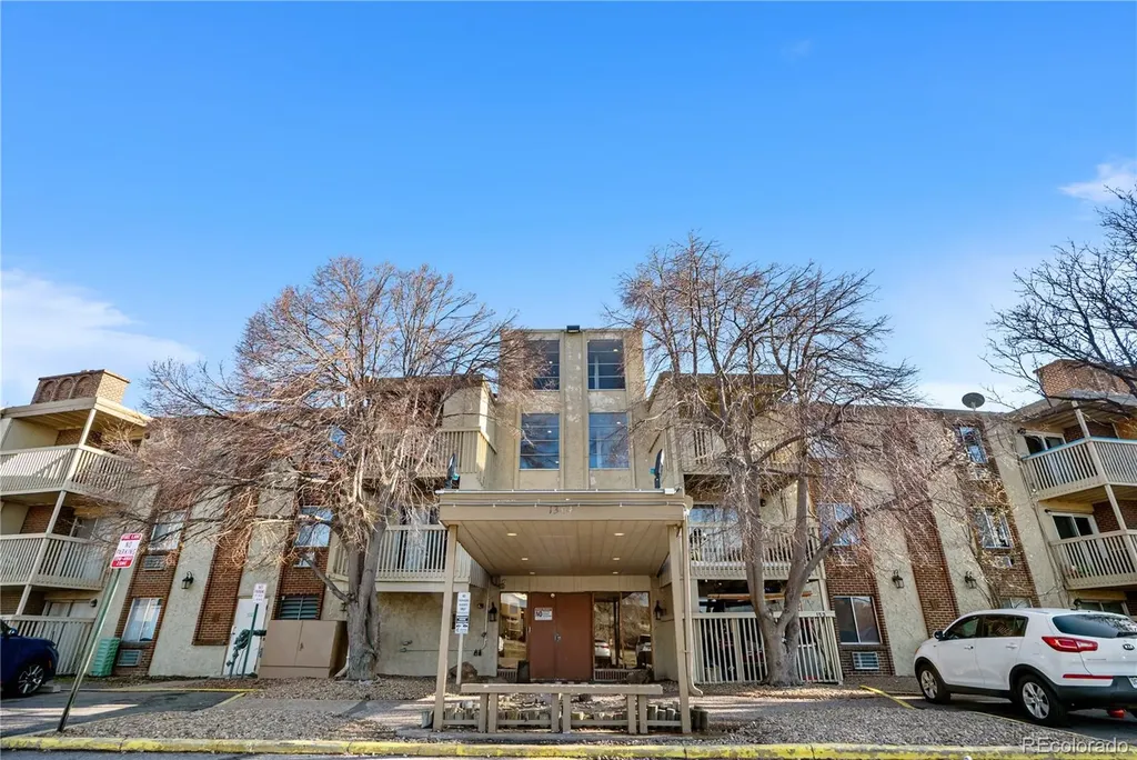 1306 S Parker Road Denver CO 80231