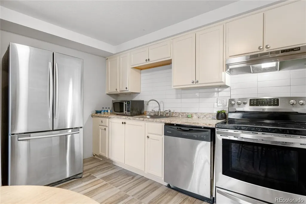 1306 S Parker Road Denver CO 80231