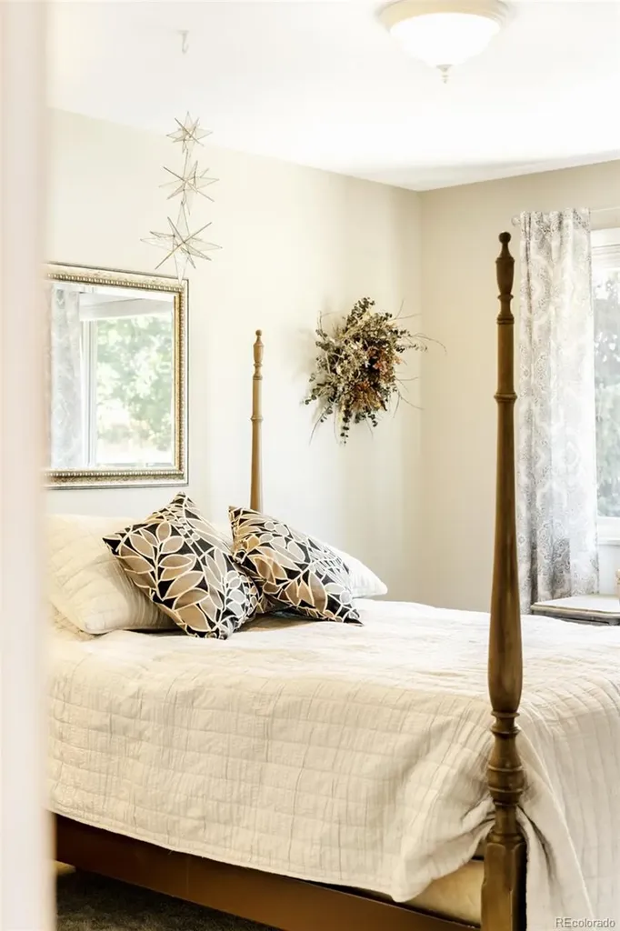 8475 W Fairview Avenue Littleton CO 80128