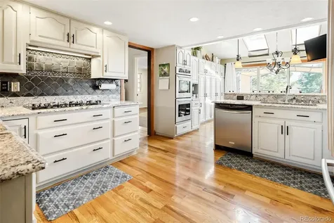 8475 W Fairview Avenue Littleton CO 80128