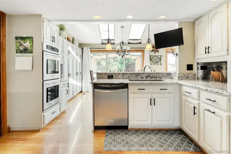8475 W Fairview Avenue Littleton CO 80128