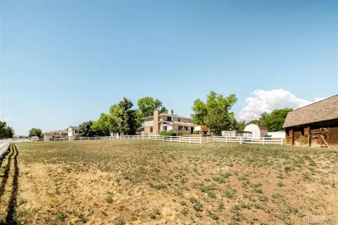 8475 W Fairview Avenue Littleton CO 80128