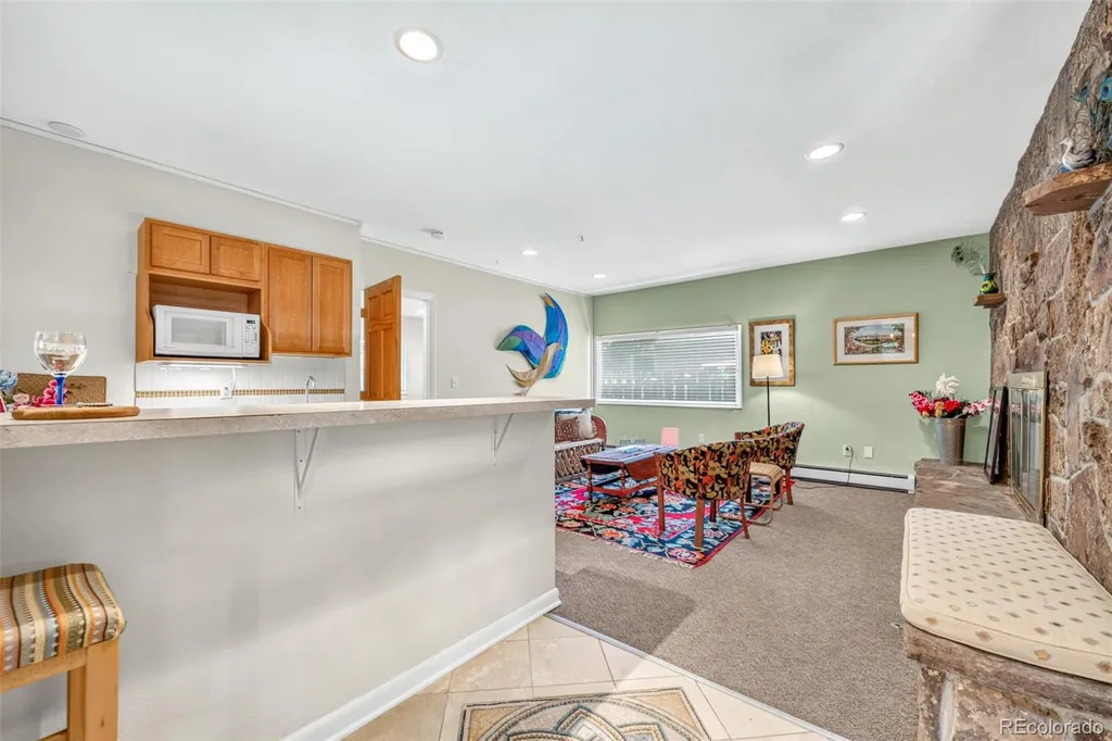 1420 Cherryvale Road Boulder CO 80303