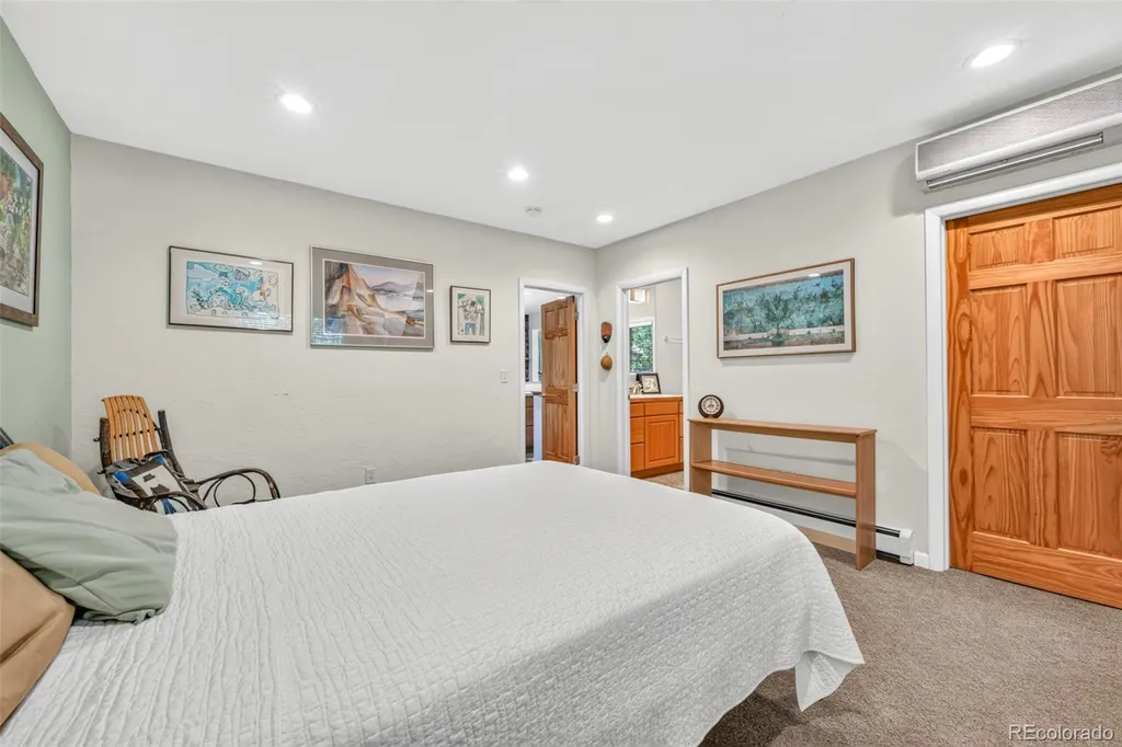 1420 Cherryvale Road Boulder CO 80303