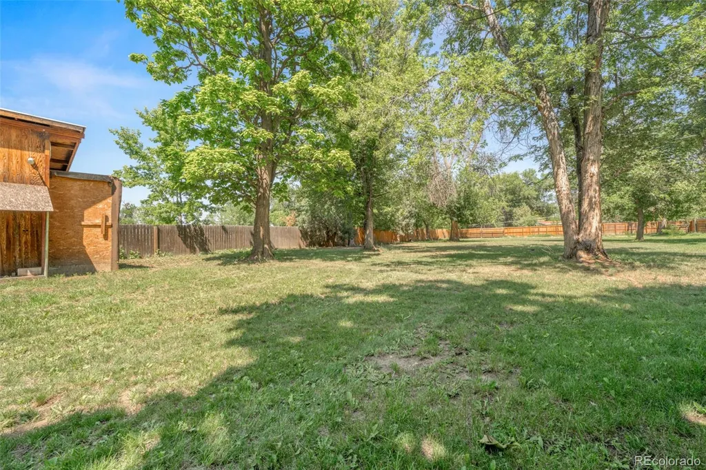 1420 Cherryvale Road Boulder CO 80303