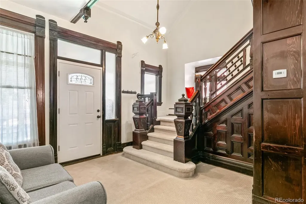 208 S Lincoln Street Denver CO 80209