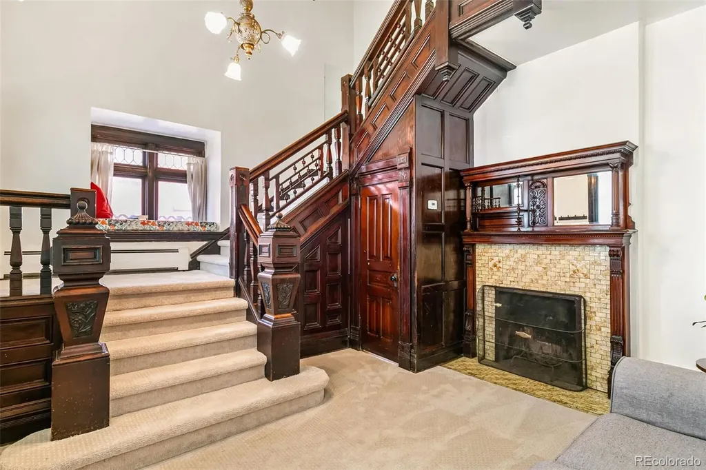 208 S Lincoln Street Denver CO 80209
