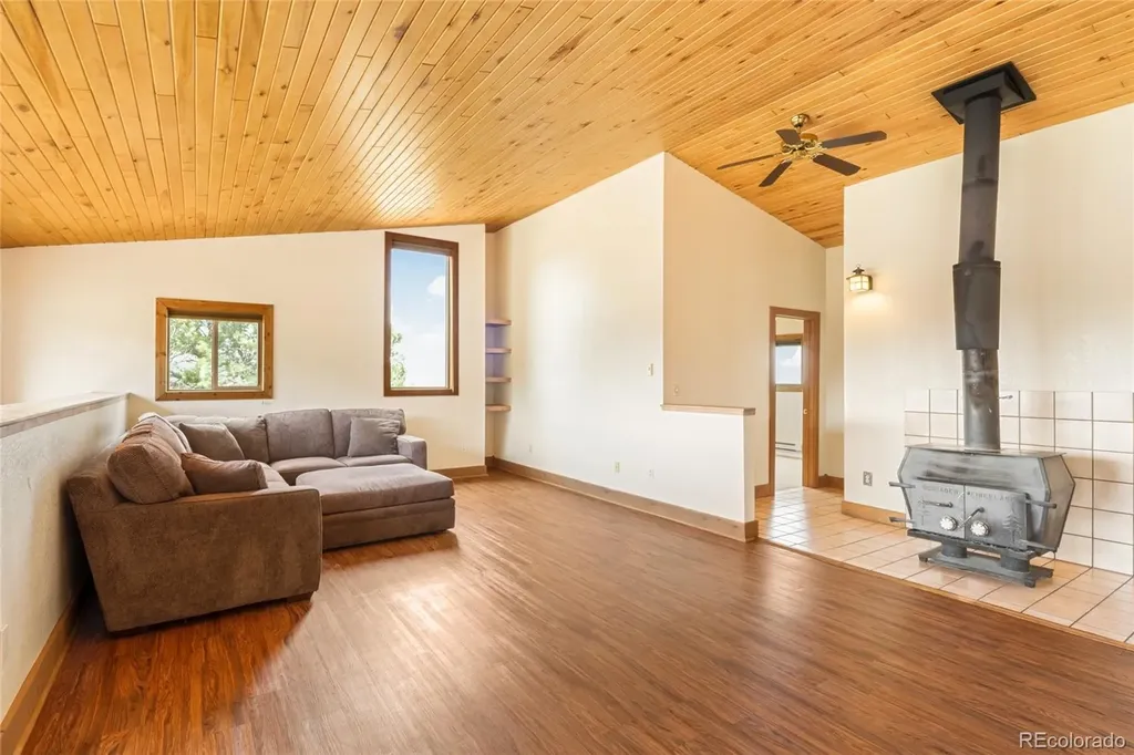 1410 W Badger Road Crestone CO 81131