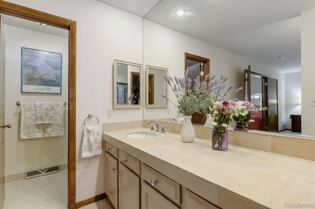 2596 S Joliet Court Aurora CO 80014