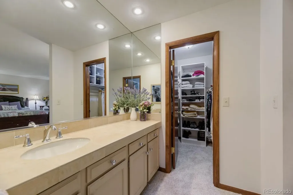 2596 S Joliet Court Aurora CO 80014