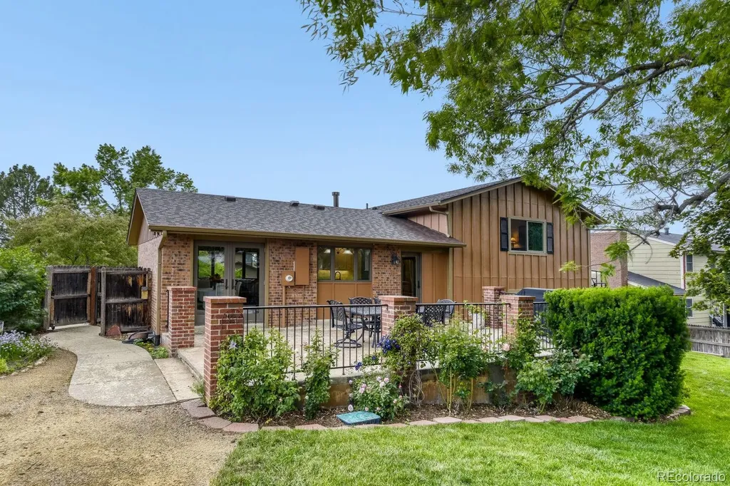 2596 S Joliet Court Aurora CO 80014
